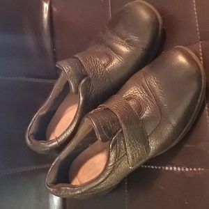 Clarks Shoes Size 7